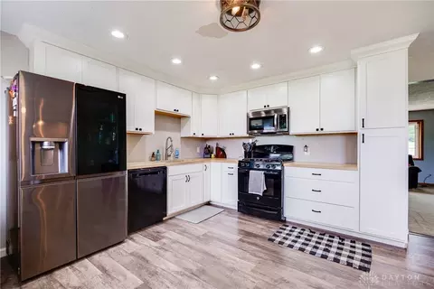 1864 E Lytle 5 Points Rd #R, Centerville, OH 45458 photo 12