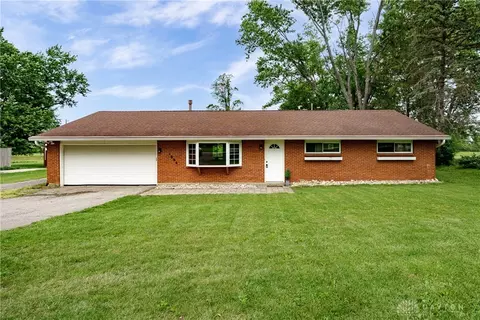 1864 E Lytle 5 Points Rd #R, Centerville, OH 45458