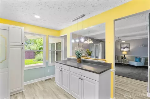 7607 Plamor Cir, Centerville, OH 45459 photo 10