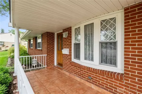7607 Plamor Cir, Centerville, OH 45459 photo 3