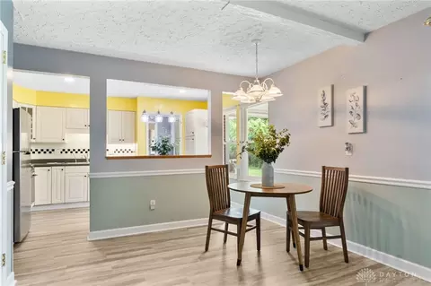7607 Plamor Cir, Centerville, OH 45459 photo 13
