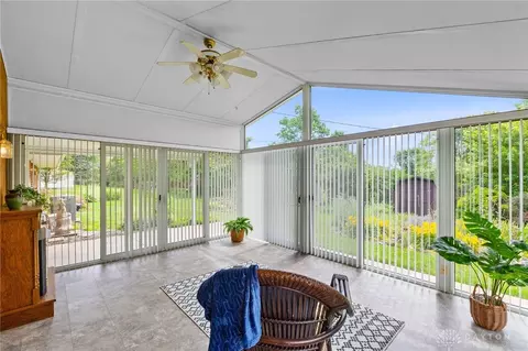 7607 Plamor Cir, Centerville, OH 45459 photo 14
