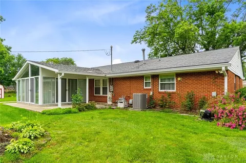 7607 Plamor Cir, Centerville, OH 45459 photo 33