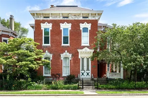 18 E Washington St, Jamestown, OH 45335