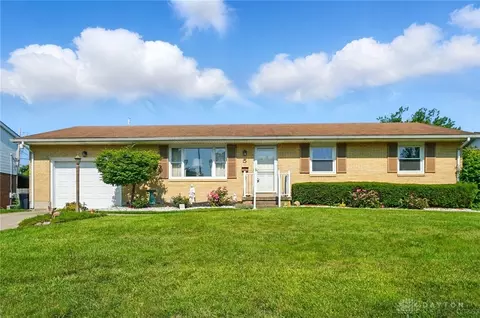 5 Mary Jane Dr, Hamilton, OH 45013