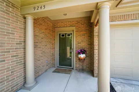 9245 Shadbush Cir, Dayton, OH 45458