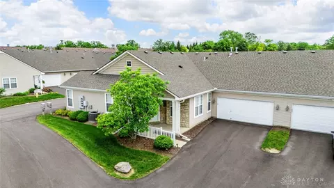 401 Bending Branch Ln, Miamisburg, OH 45342