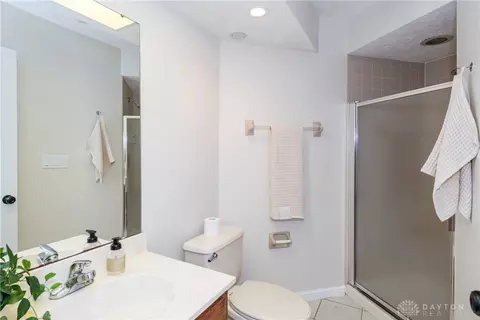 137 Crossridge Dr, Kettering, OH 45429 photo 30