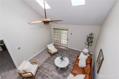 137 Crossridge Dr, Kettering, OH 45429 photo 22
