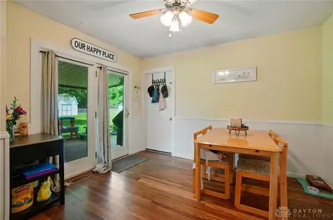 Dining - 765 Brunswick Dr, Enon, OH 45323 photo 1 of 2