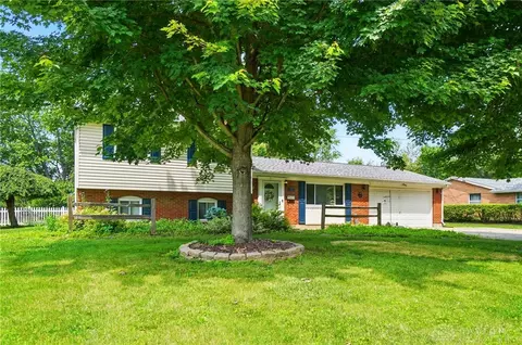 Exterior - 765 Brunswick Dr, Enon, OH 45323 photo 2 of 10