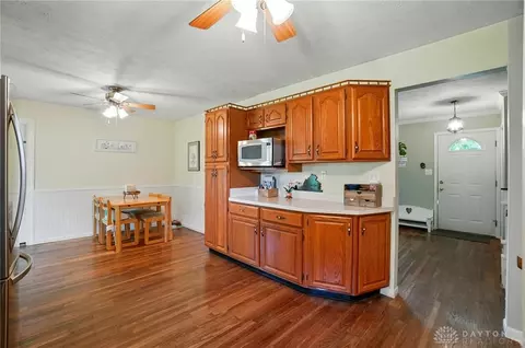 Kitchen - 765 Brunswick Dr, Enon, OH 45323 photo 4 of 4