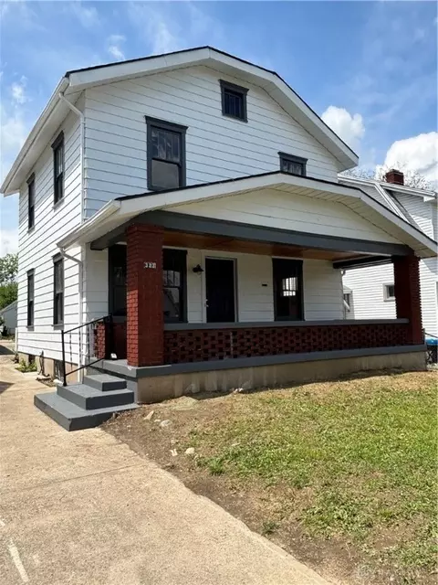 323 Roxbury Rd, Dayton, OH 45417