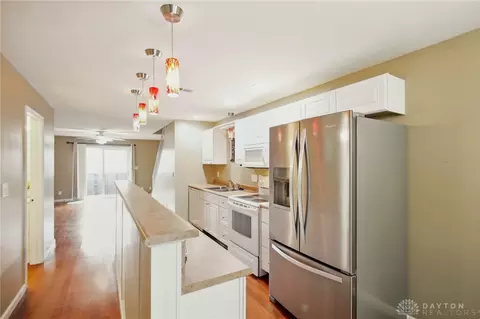 Kitchen - 647 Villa Rd #A, Springfield, OH 45503 photo 1 of 4