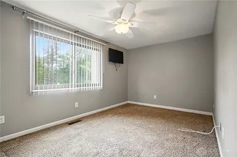 Bedroom - 647 Villa Rd #A, Springfield, OH 45503 photo 3 of 6