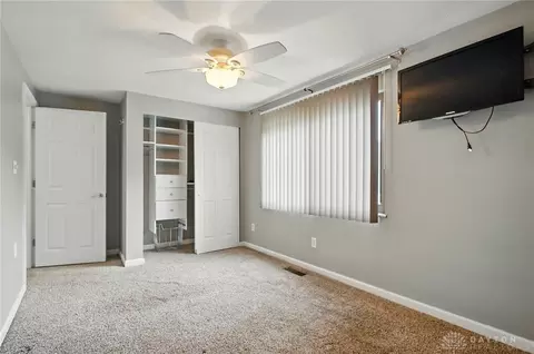 Bedroom - 647 Villa Rd #A, Springfield, OH 45503 photo 4 of 6