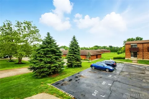 Exterior - 647 Villa Rd #A, Springfield, OH 45503 photo 4 of 4