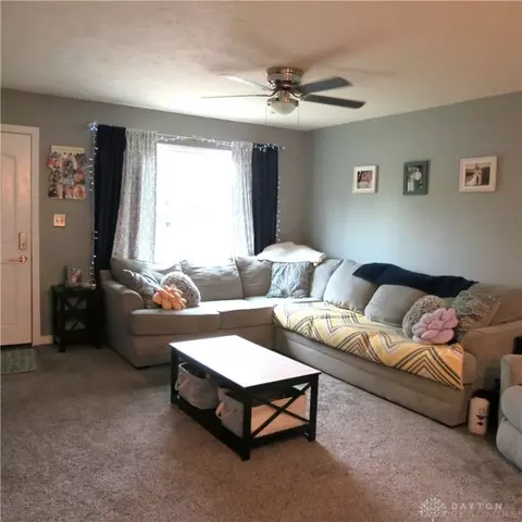 Living - 1084 Colonial Dr, Sidney, OH 45365 photo 2 of 2