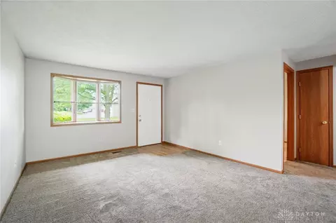 4654 Reno Ln, Springfield, OH 45503 photo 4