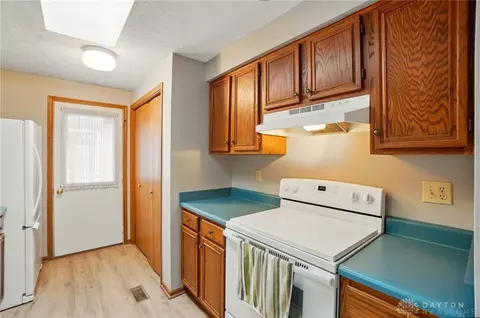 4654 Reno Ln, Springfield, OH 45503 photo 13