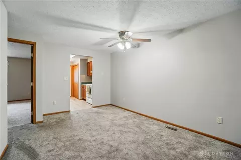 4654 Reno Ln, Springfield, OH 45503 photo 6