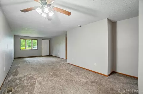4654 Reno Ln, Springfield, OH 45503 photo 7