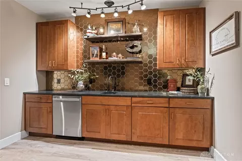 Kitchen - 79 White Beech Ct, Springboro, OH 45066 photo 7 of 7