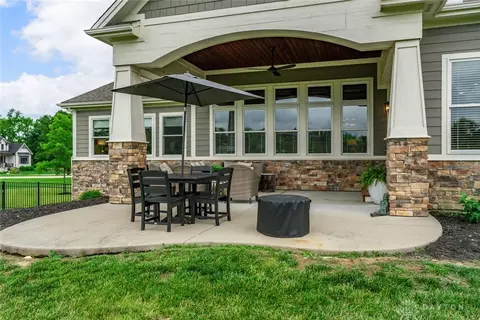 Exterior - 79 White Beech Ct, Springboro, OH 45066 photo 5 of 10