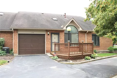 174 Candle Ct, Englewood, OH 45322