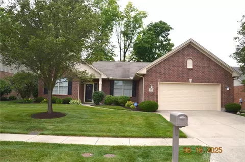 128 Millwood Village Dr, Clayton, OH 45315