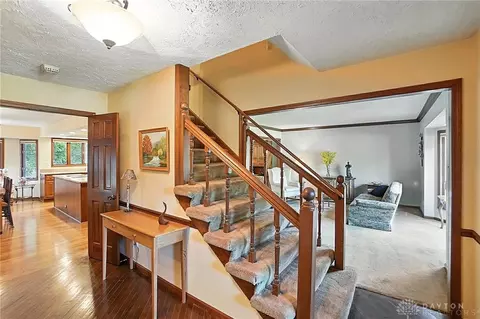 1101 Fox Chase Ct, Centerville, OH 45459 photo 9
