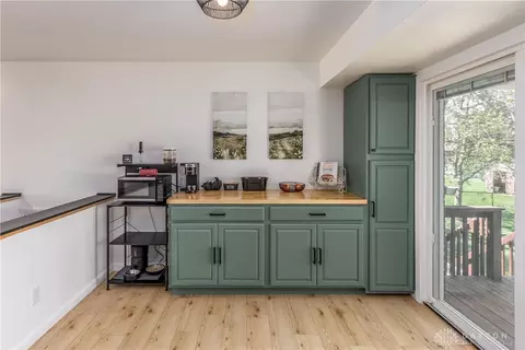 Kitchen - 551 Lowell Ave, Eldorado, OH 45321 photo 3 of 8