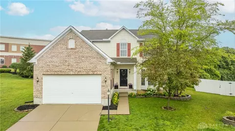 3671 Armada Dr, Beavercreek, OH 45431