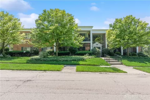 3371 Southdale Dr #4, Kettering, OH 45409