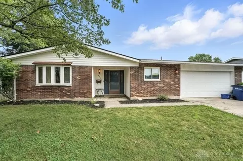303 Edgebrook Ave, Brookville, OH 45309