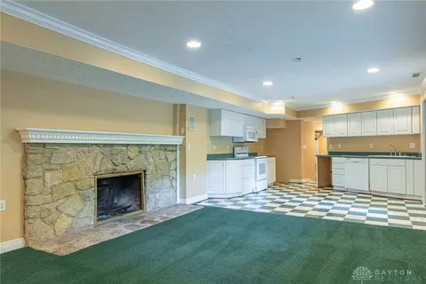 Living - 1919 Tait Circle Rd, Kettering, OH 45429 photo 4 of 6