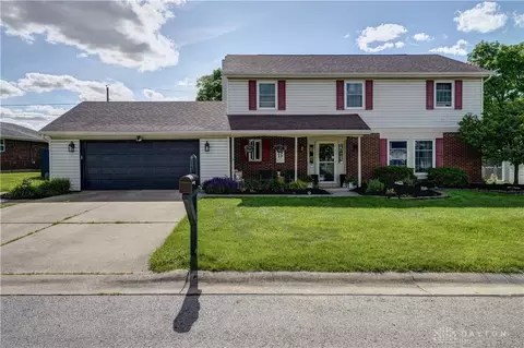1376 Sugar Maple Dr, Greenville, OH 45331