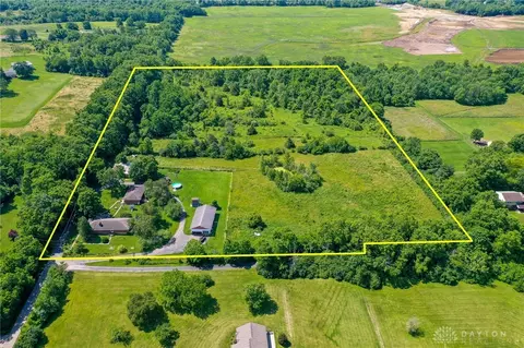 4675 Dearth Rd, Franklin, OH 45005