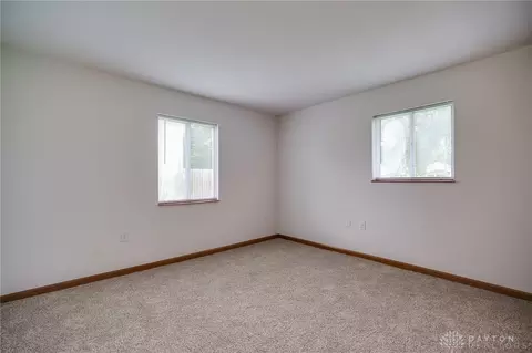 105 Middle St, Medway, OH 45341 photo 14