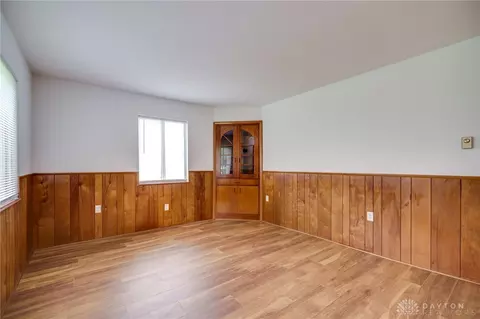 105 Middle St, Medway, OH 45341 photo 5
