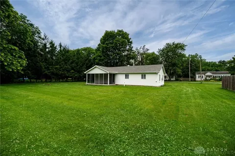 105 Middle St, Medway, OH 45341 photo 29