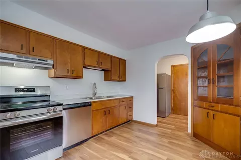 105 Middle St, Medway, OH 45341 photo 9