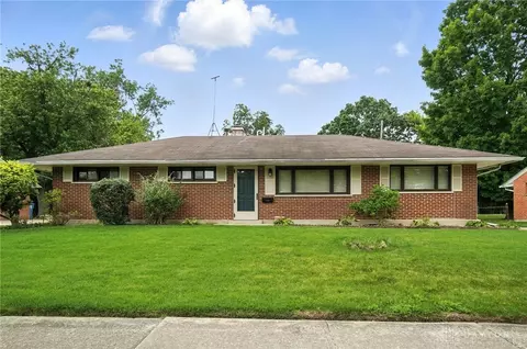5703 Tomberg St, Dayton, OH 45424