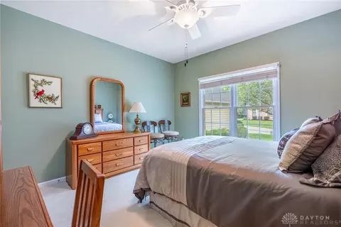 Bedroom - 866 Deer Run Rd, Centerville, OH 45459 photo 3 of 6