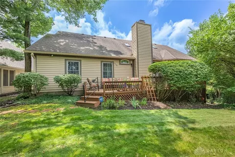Exterior - 866 Deer Run Rd, Centerville, OH 45459 photo 8 of 11