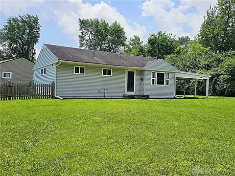 2224 Vale Dr, Kettering, OH 45420