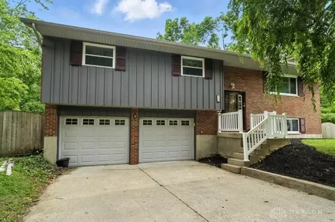 30 Ron Pl, Germantown, OH 45327
