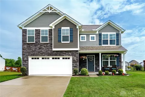 1097 Marty Lee Ln, Carlisle, OH 45005