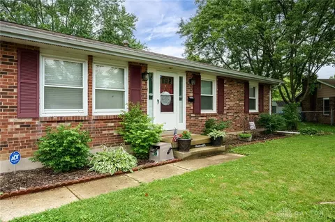 4930 Wildoak Ct, Dayton, OH 45424