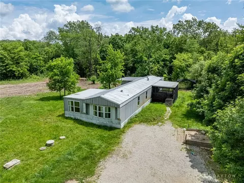 6099 Beamsville Union City, Greenville, OH 45331